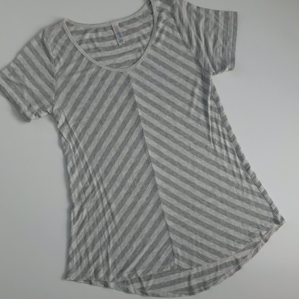 LuLaRoe Classic T